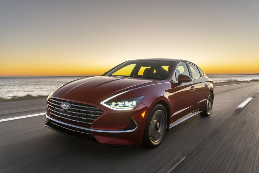  Hyundai Sonata Hybrid (DN8) 2020 года  (NA) (фото 6 из 58)